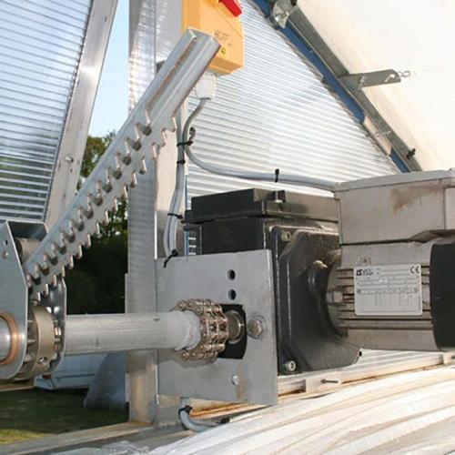 greenhouse roof ventilation system